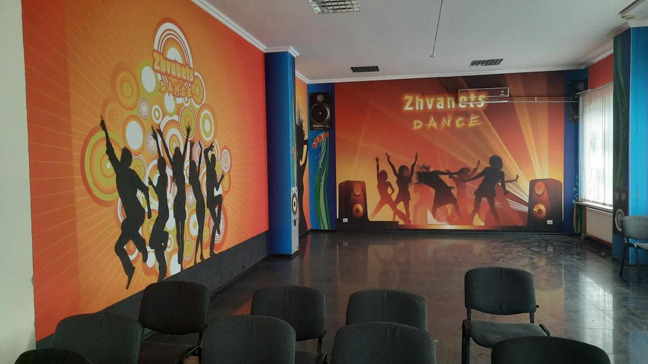 Готель "Дністер" Zhvanets Bagian luar foto